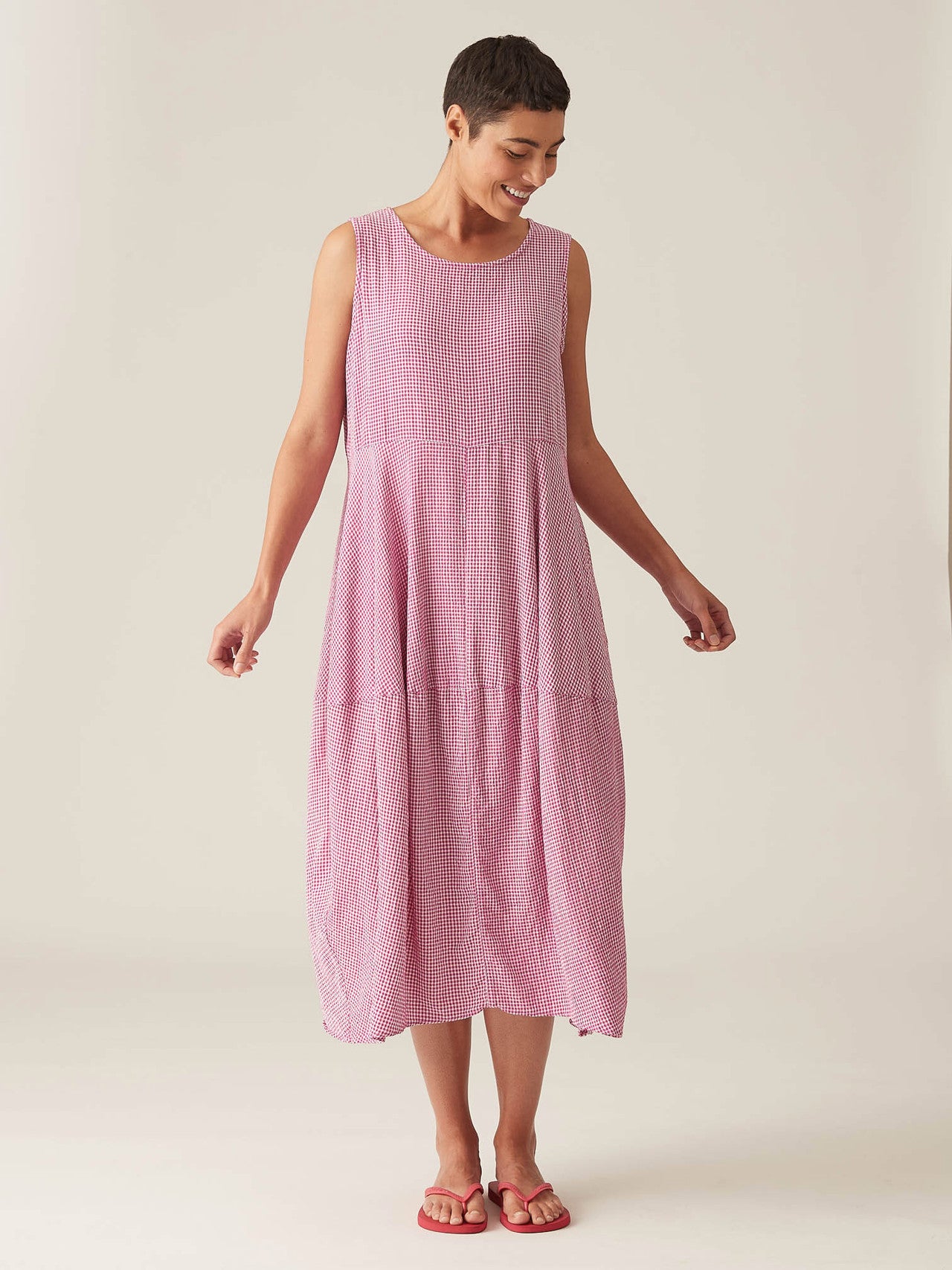 CUT LOOSE - Crinkle Check Seamed Bubble Dress