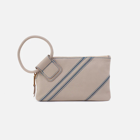 HOBO - Sable Wristlet - TAUPE IN PEBBLED LEATHER