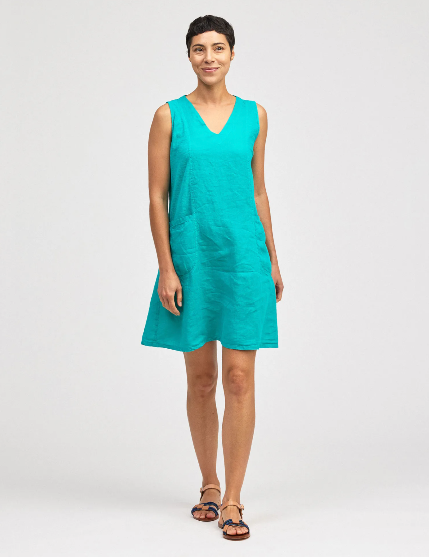 cut loose linen dress Combo V-Neck Pocket Style:Leather B Darlin Juniors' Sequined color:48.7-89.1x15.7x30.9 inch / 123.8-226.4x40x78.5 cm / Walnut Color / extendable vanity table + 0.4m vanity mirror + 0.38m vanity stool The model is wearing