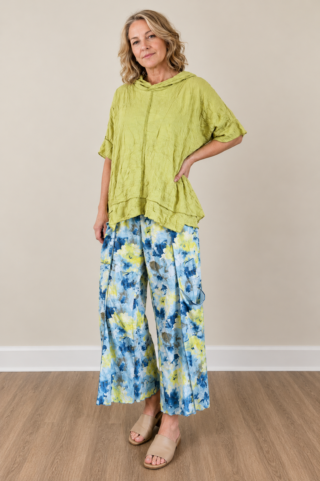 Vine Street Asymmetric Crinkle Hoody - 792 - LIME