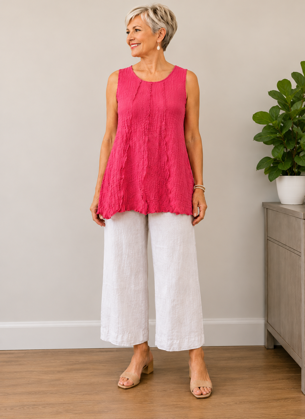 Vine Street Crepe Solid Tank - 632 - FUCHSIA CREPE