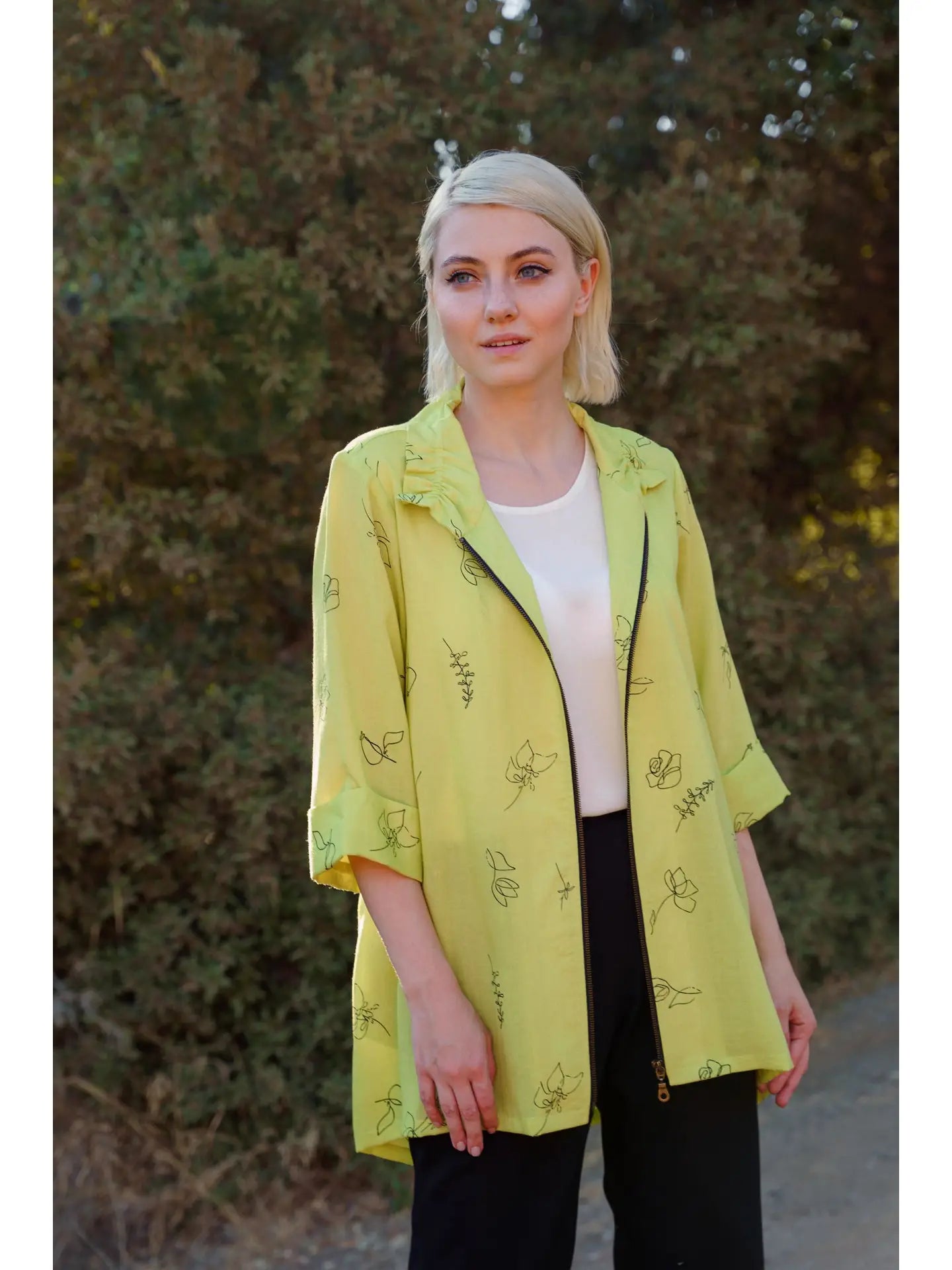 Fridaze AA328 - Josie Linen Jacket