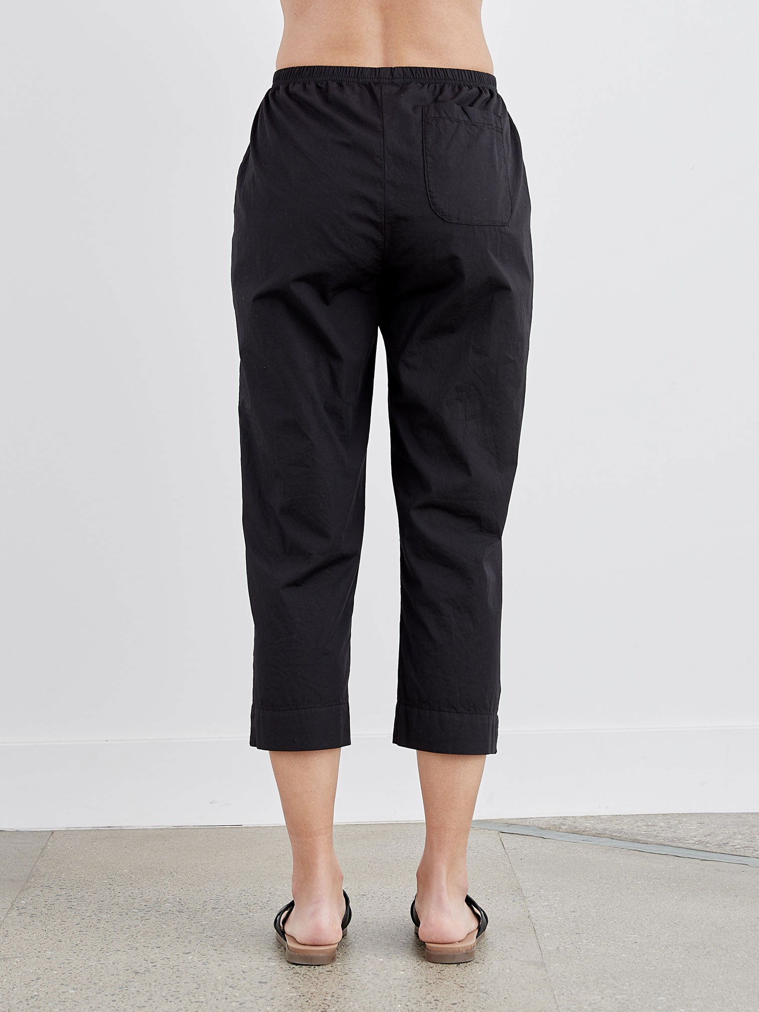 CUT LOOSE - Organic Poplin Tapered Crop Pant - 1992846