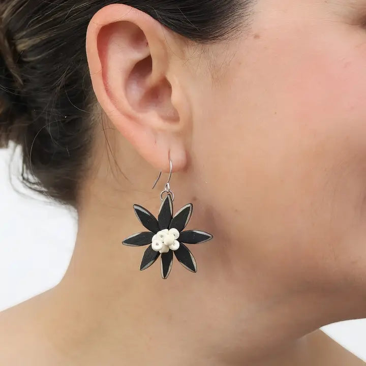 SYLCA Black Amaya Flower Earrings - P23E02 - BLACK