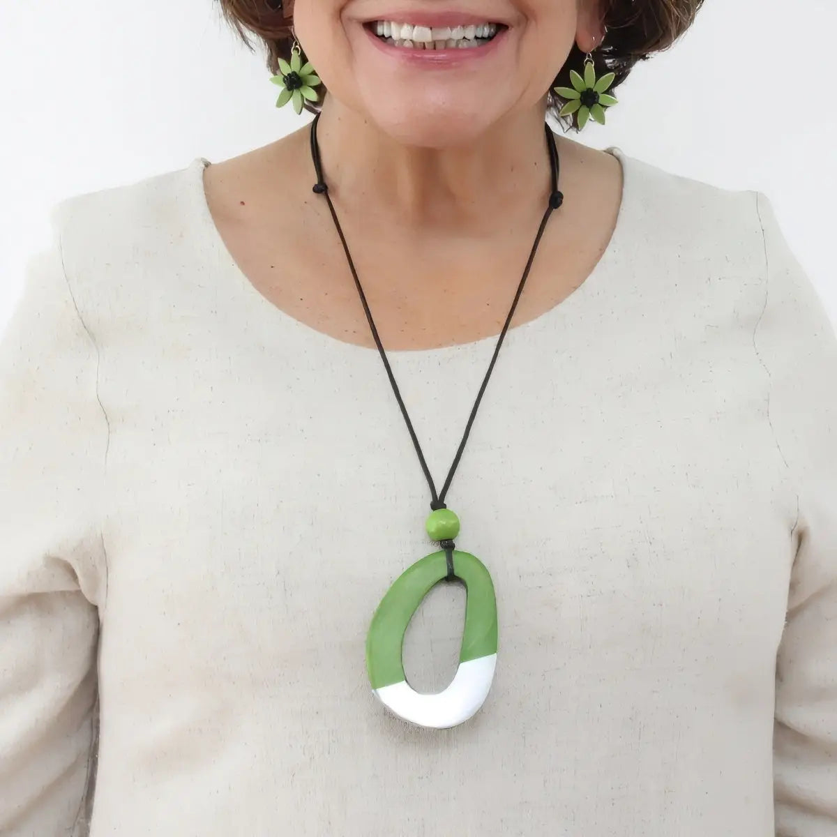SYLCA Green Arbor Open Pendant
