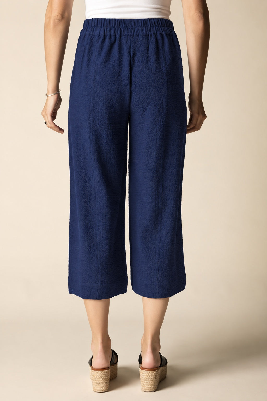 Habitat Crinkle Crepe Dream Team Solid Aria Capri Pant - 21362 - NAVY
