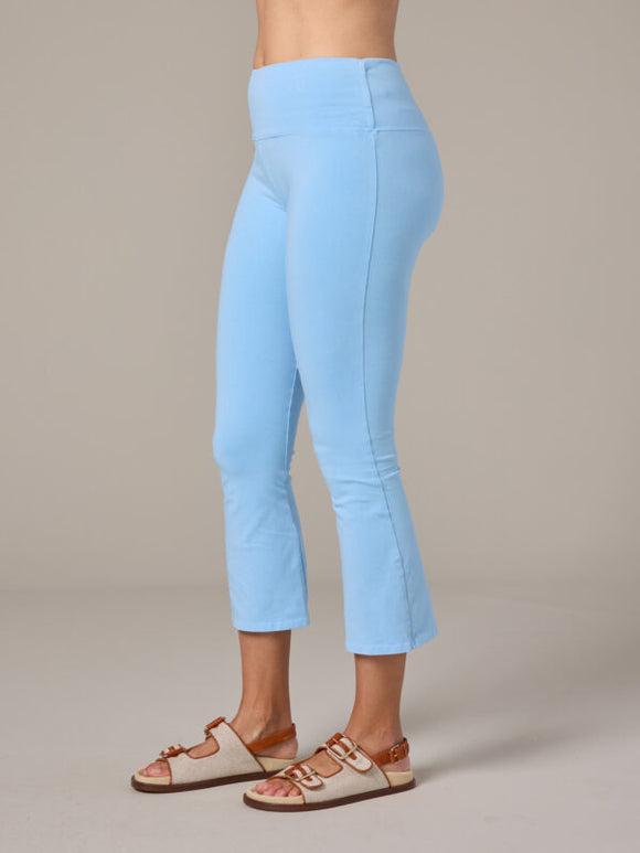 CUT LOOSE Solid Cotton Lycra Kick Flare Legging - 2402973