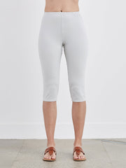 CUT LOOSE - Solid Cotton Lycra Knee Legging - 240302﻿