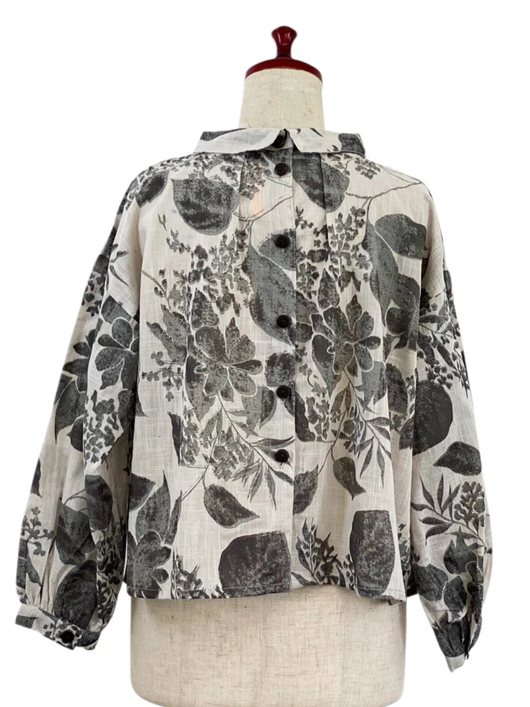 MONA LISA by Pure Fit - 263274-LG - Back Button Crop Top - Botanical Print - Light Grey (B)