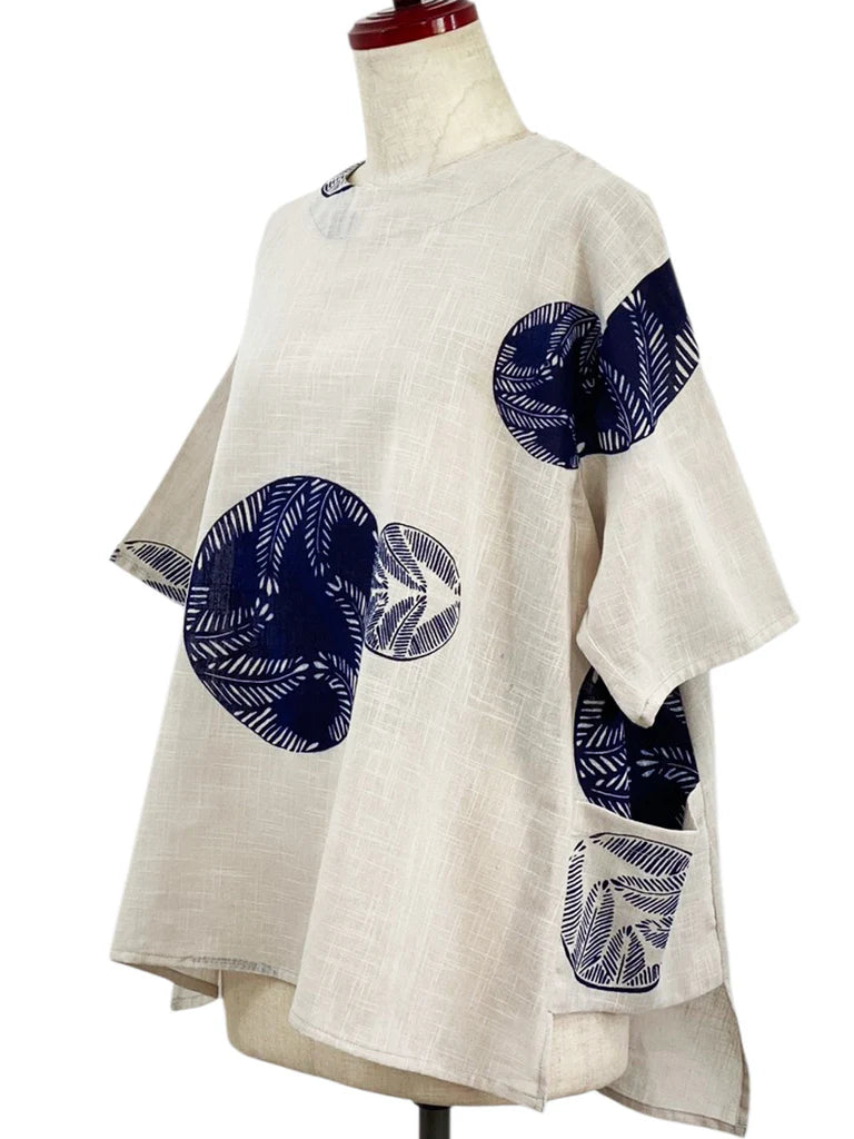 MONA LISA by Pure Fit - 263405-LG - Hi-Lo Pocket Pullover - Fern Circle Print - Light Grey (B)