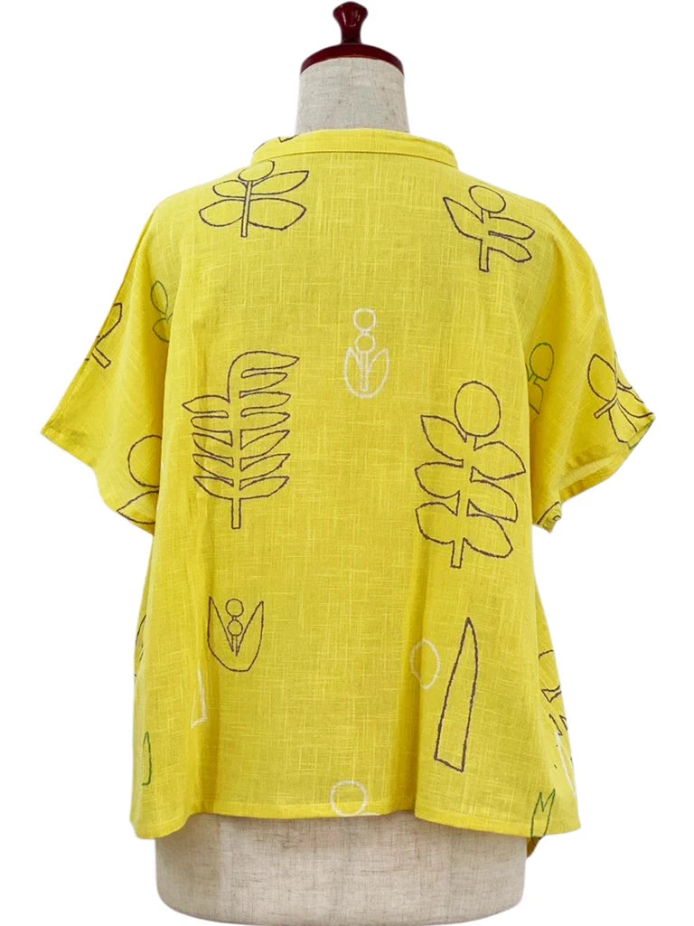MONA LISA by Pure Fit - Asymmetrical Button Accent Pullover - Garden Print - 263415-MU - MUSTARD (F)