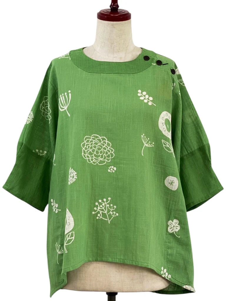 MONA LISA by Pure Fit - Button Accent Pullover - Whimsical Print - 263427-GE - GREEN (H)