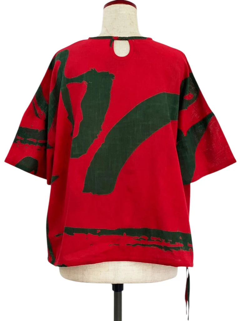 MONA LISA by Pure Fit - Asymmetrical Pullover - Calligraphy Print - 263433-RE - RED (E)