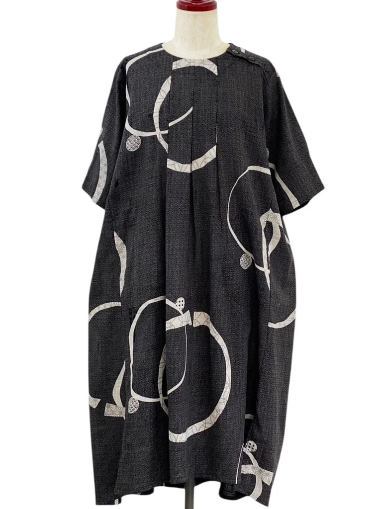MONA LISA by Pure Fit - Tuck Dress - Multi Rings Print - 263438-BK - BLACK (A)