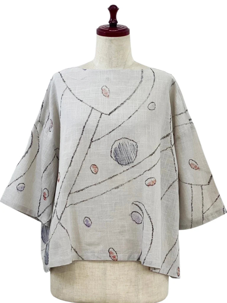 MONA LISA by Pure Fit - Back Button Pullover - Geometric Orbit Print - 264260-LG - LIGHT GREY (B)
