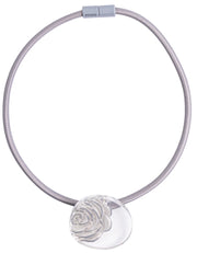 ZSISKA Rosette Necklace - SILVER