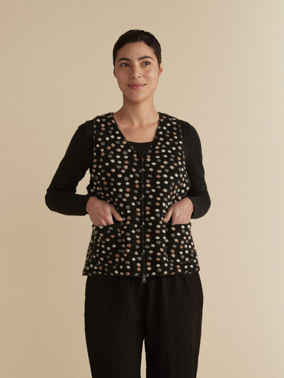 CUT LOOSE - Pebbled Boiled Wool Cropped Vest - 3905513