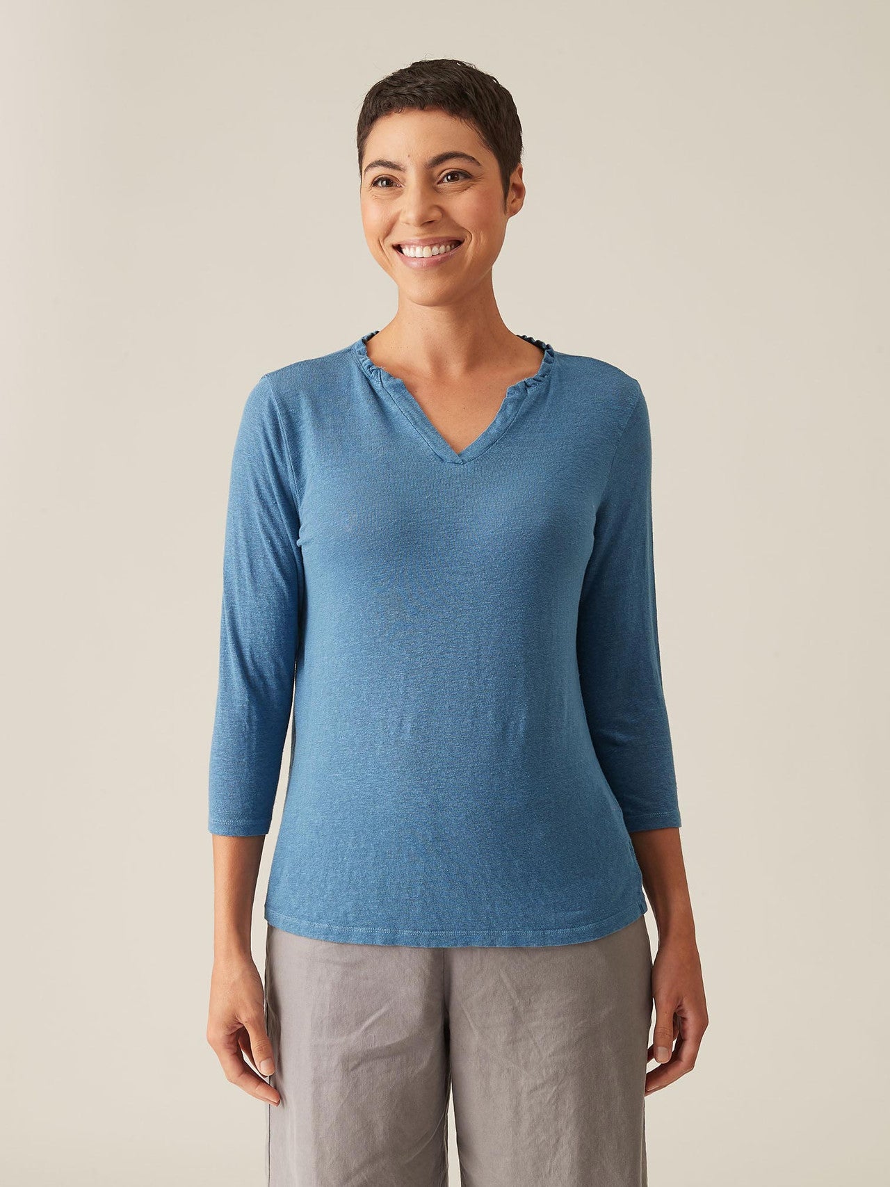 CUT LOOSE - Lightweight Linen Sweater Ruffle Neck Top - 4036132