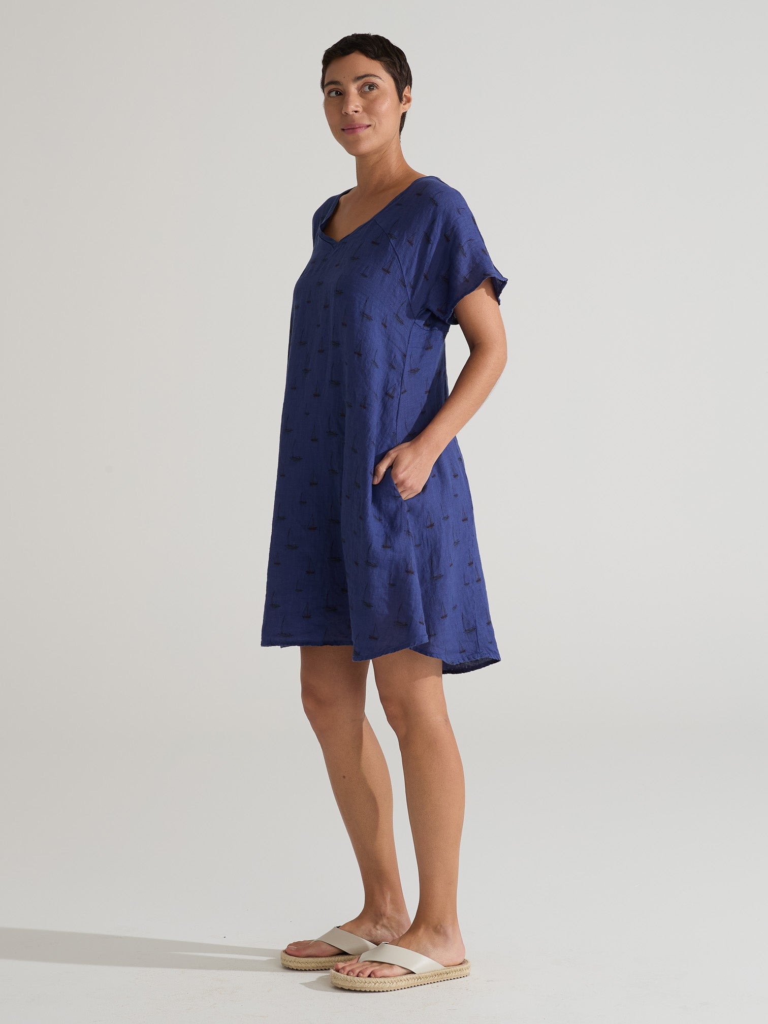CUT LOOSE - Sailboats V-Neck Swing Dress  - 4181141