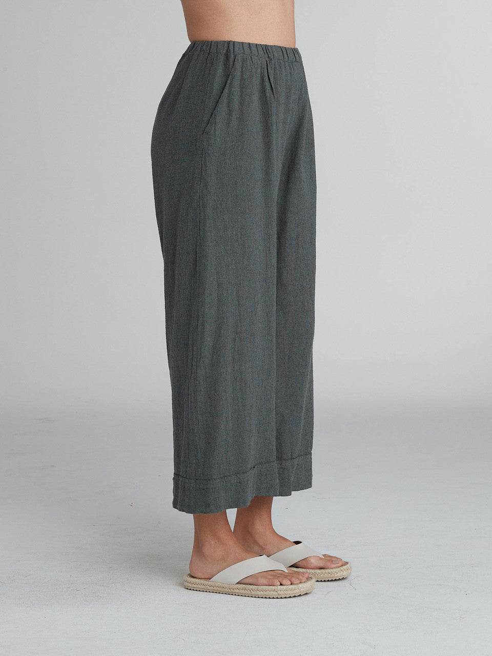 CUT LOOSE - Crosshatch Pleated Crop Pant - 4192094