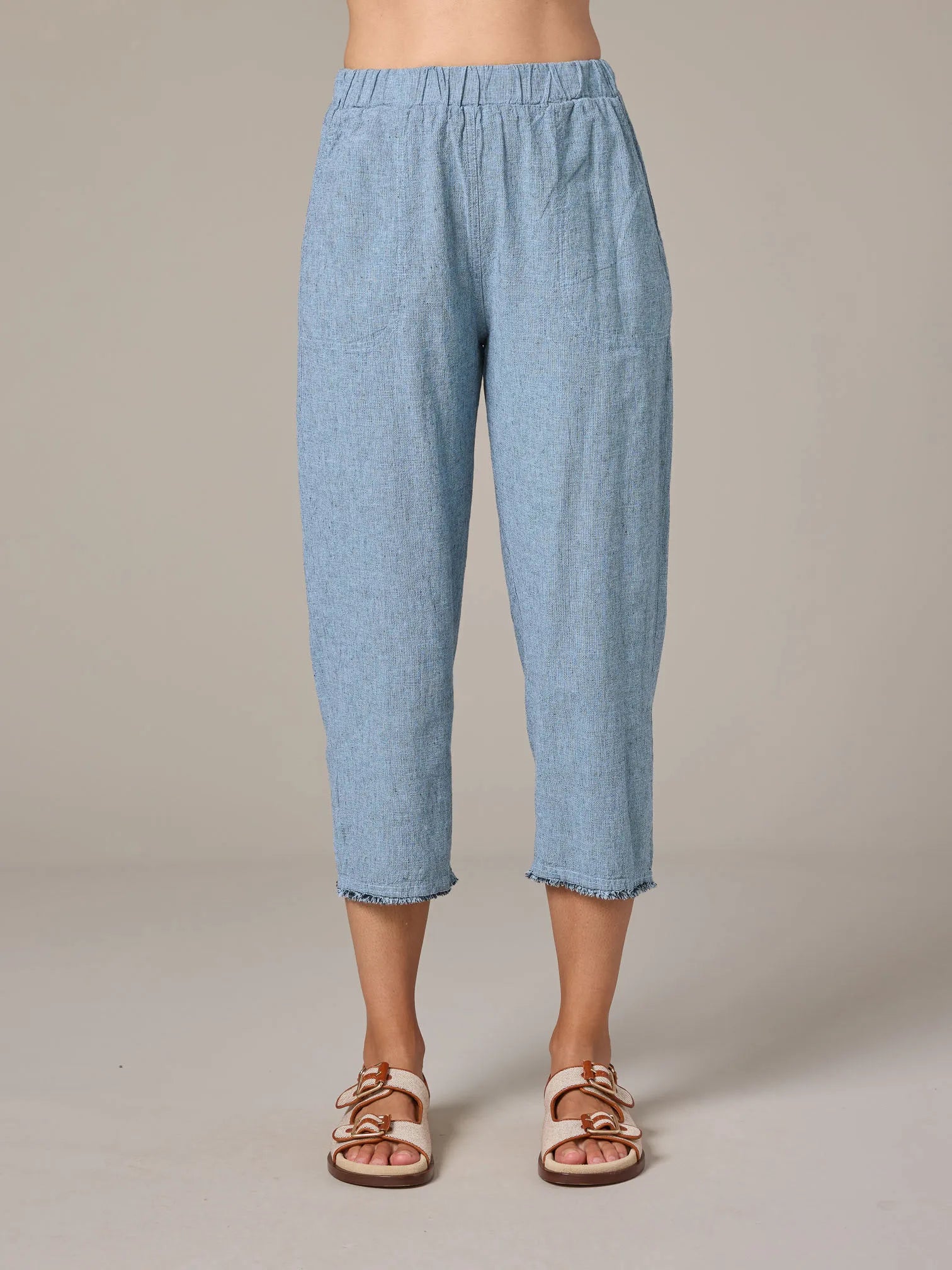 CUT LOOSE Crosshatch Raw Edge Crop - 4192357