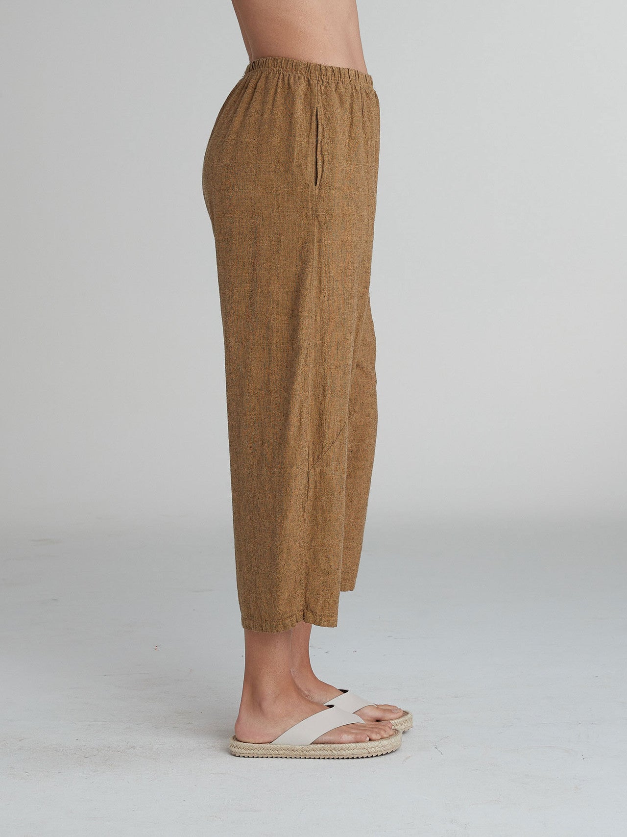 CUT LOOSE - Crosshatch Barrel Crop - 4192431