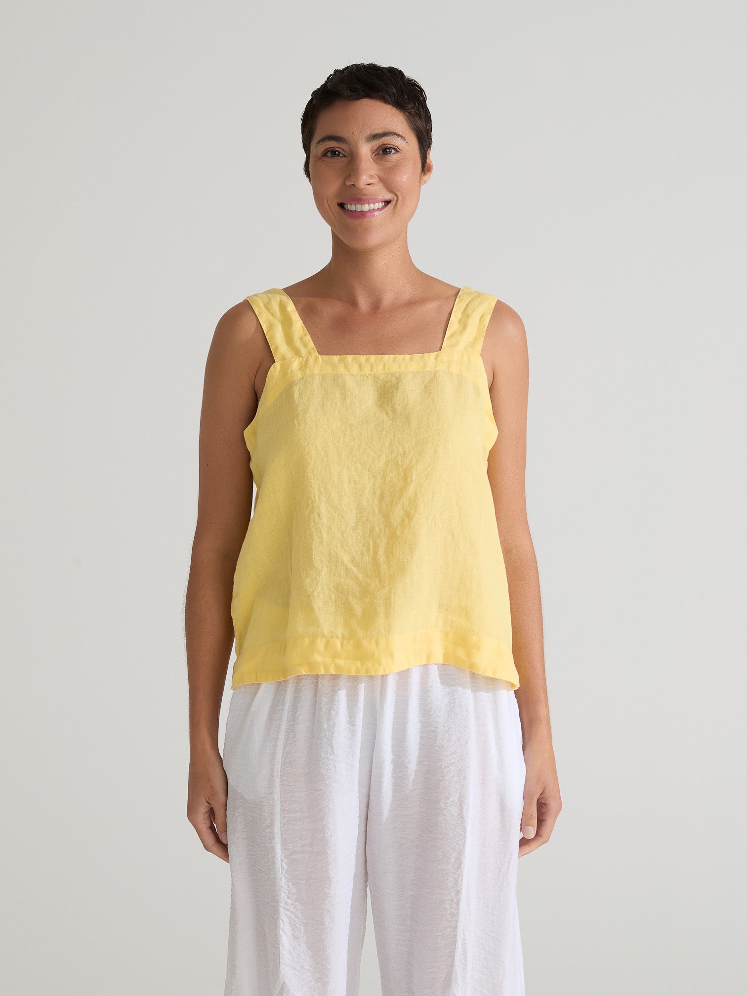 CUT LOOSE - Hanky Linen Square Neck Shell - 4205887