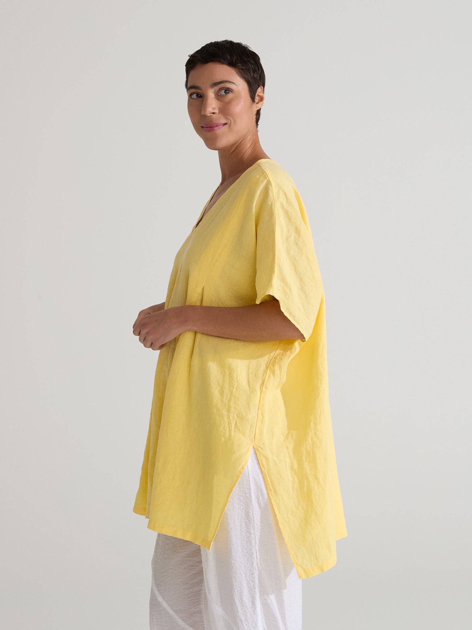 CUT LOOSE - Hanky Linen O/S Pleat Top - 4206039