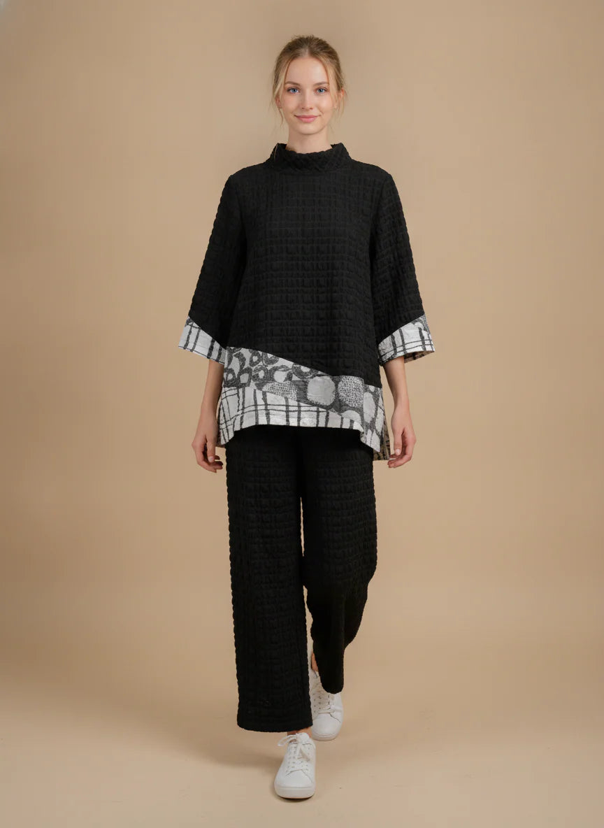 MOONLIGHT Black and Grey 3/4 Sleeve Wide Mock Neck Textured Top - 4302