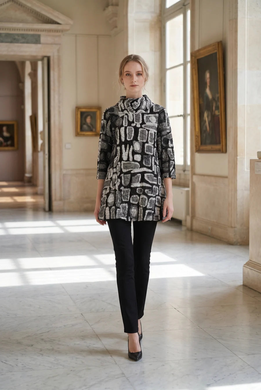 MOONLIGHT Black and Grey Abstract Long Wide Mock Neck Top w/ 3/4 Sleeves - 4313