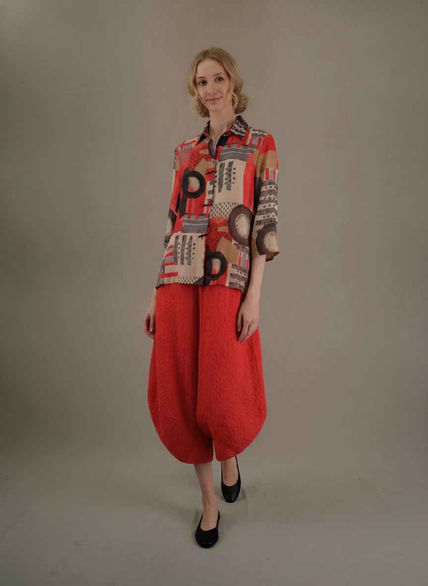 MOONLIGHT Multicolor Abstract Red Button Down Collared Jacket w/ 3/4 Sleeves - 4329