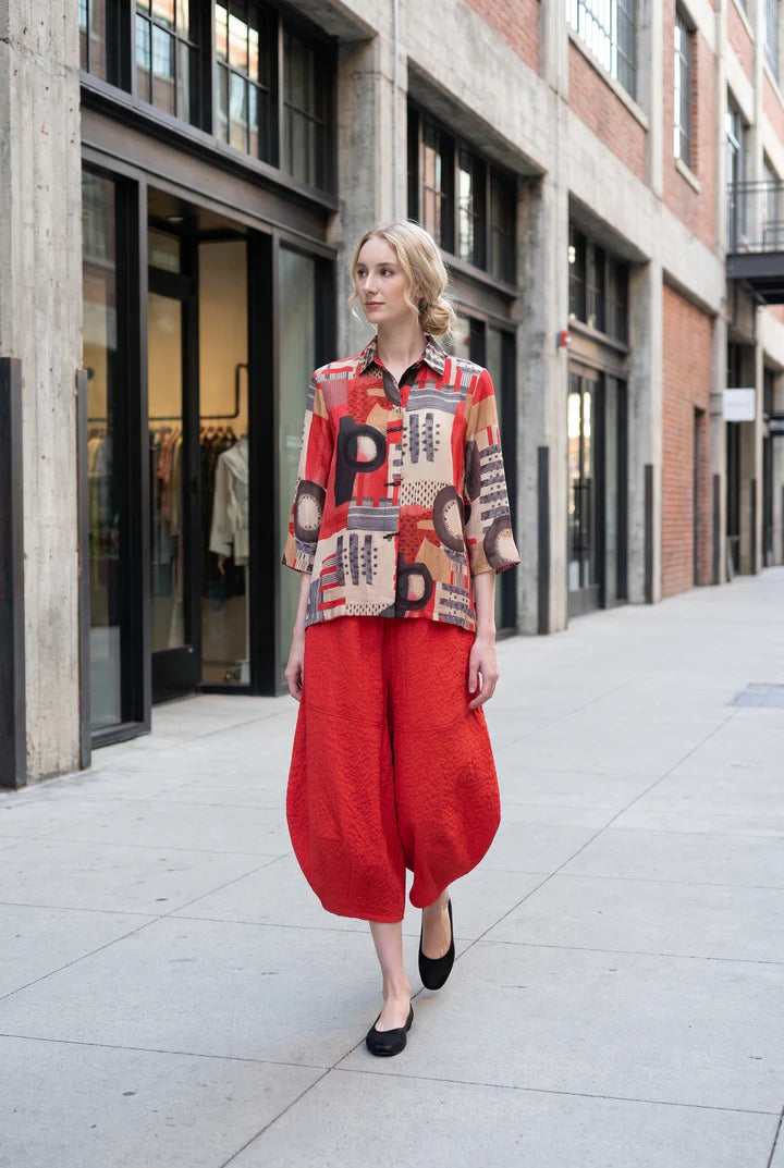 MOONLIGHT Multicolor Abstract Red Button Down Collared Jacket w/ 3/4 Sleeves - 4329