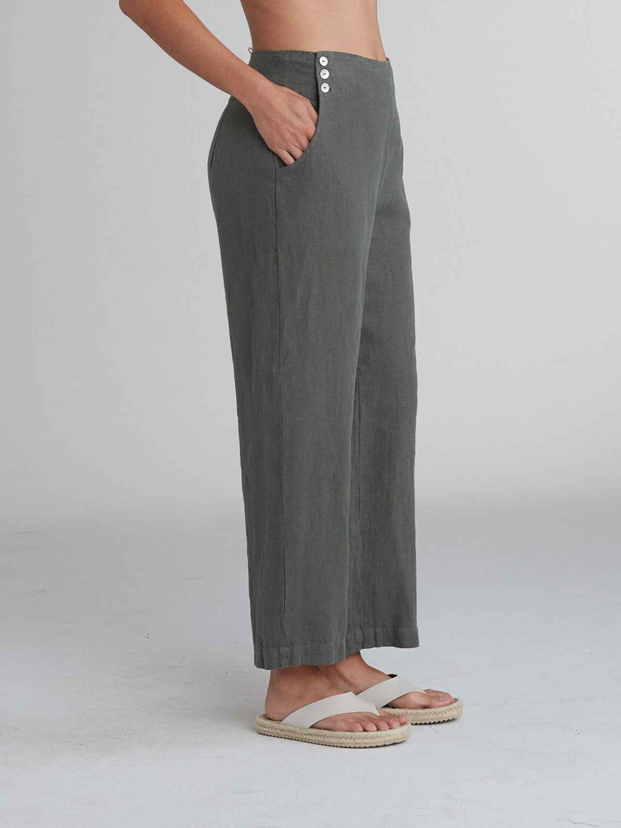 CUT LOOSE - Solid Linen Button Trouser - 4402853