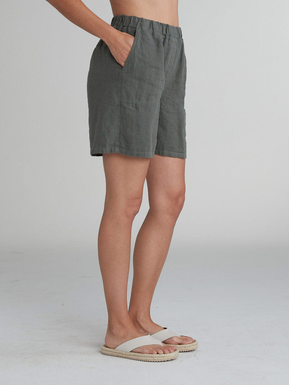 CUT LOOSE - Solid Linen Easy Shorts - 4403103
