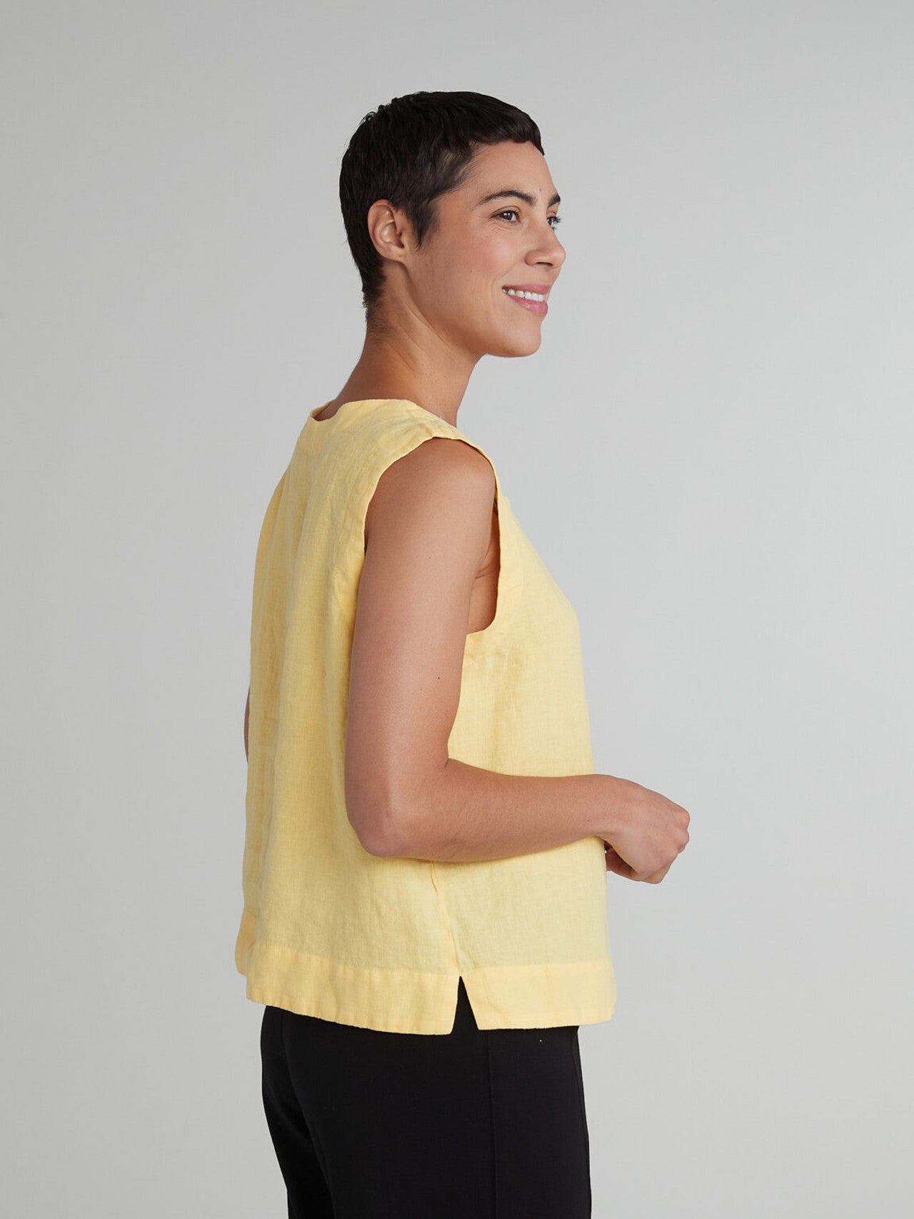 CUT LOOSE - Solid Linen Vest - 4405873