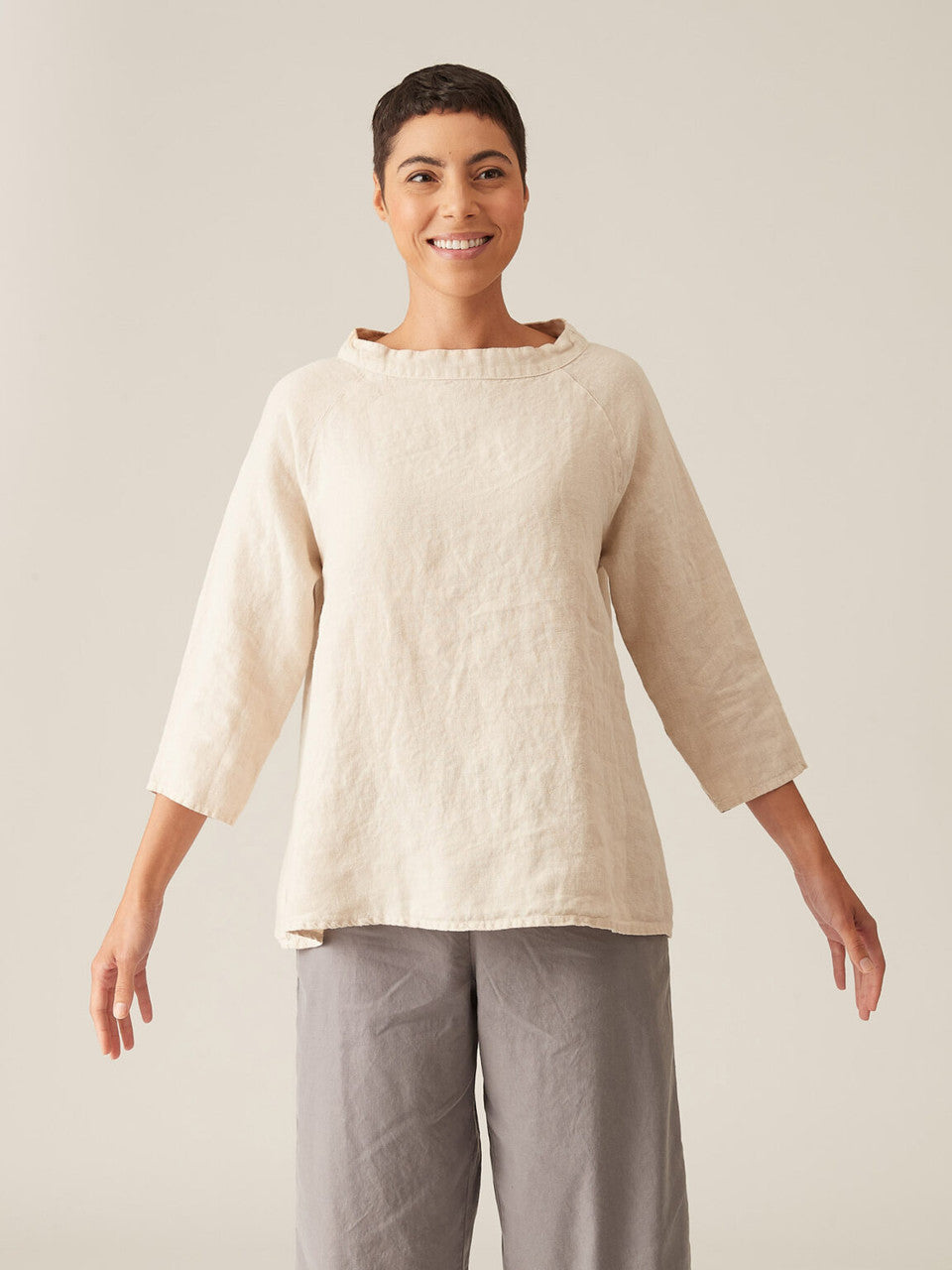 CUT LOOSE - Solid Linen Stand Up Collar Top - 4406702
