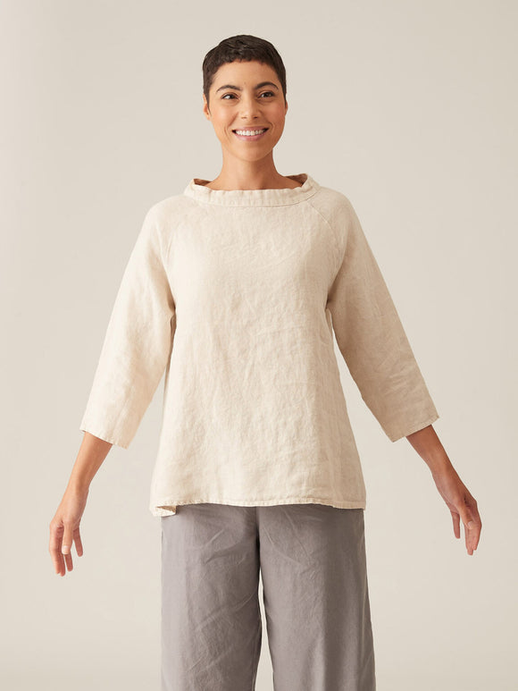 CUT LOOSE - Solid Linen Stand Up Collar Top