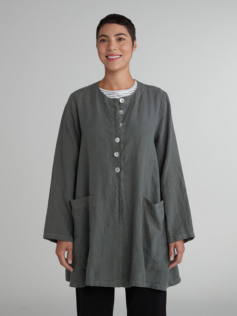 CUT LOOSE - Solid Linen Jewel Collar Coat - 4408717