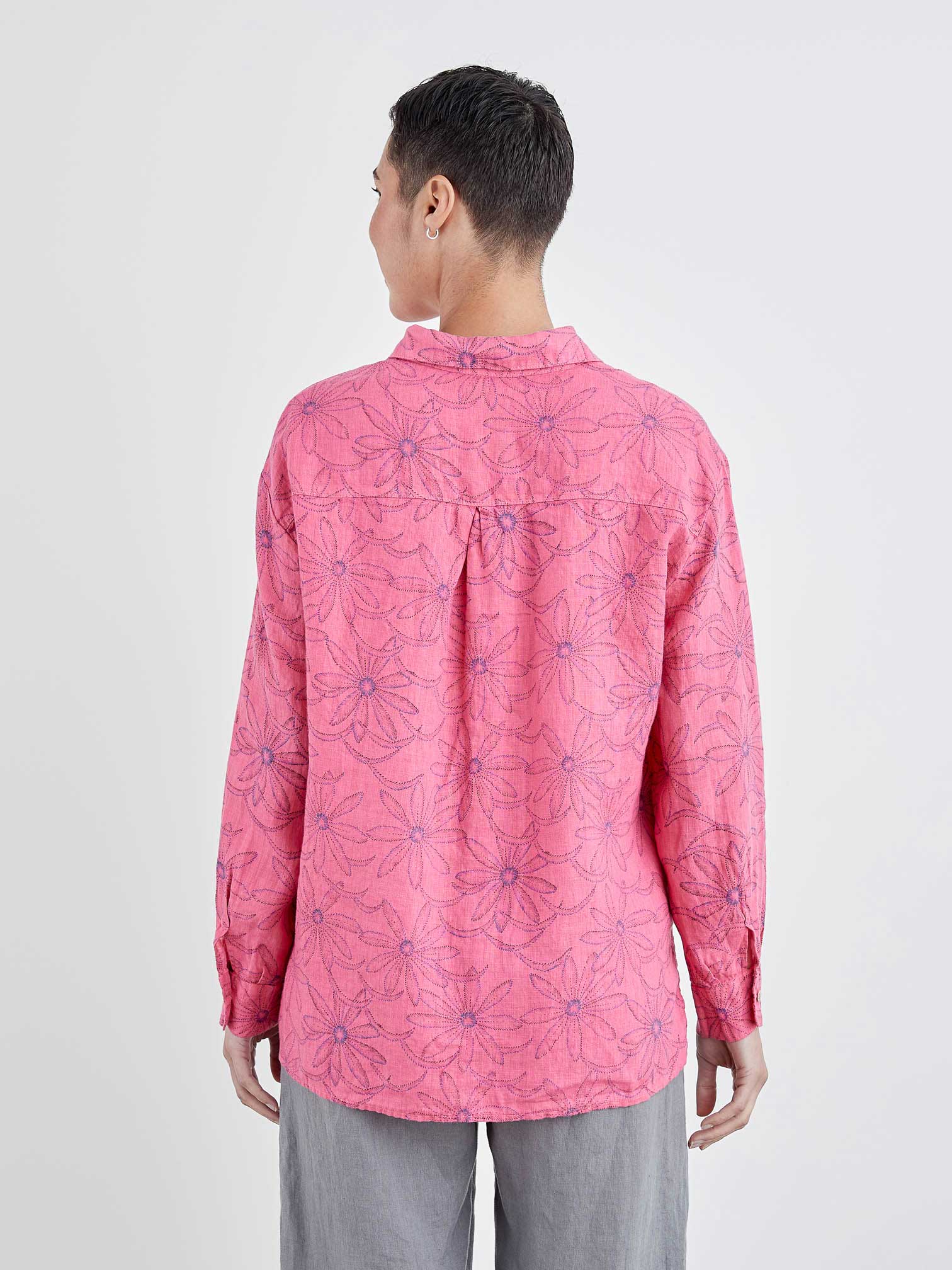 CUT LOOSE - Daisy Side Slit Shirt - 4476061