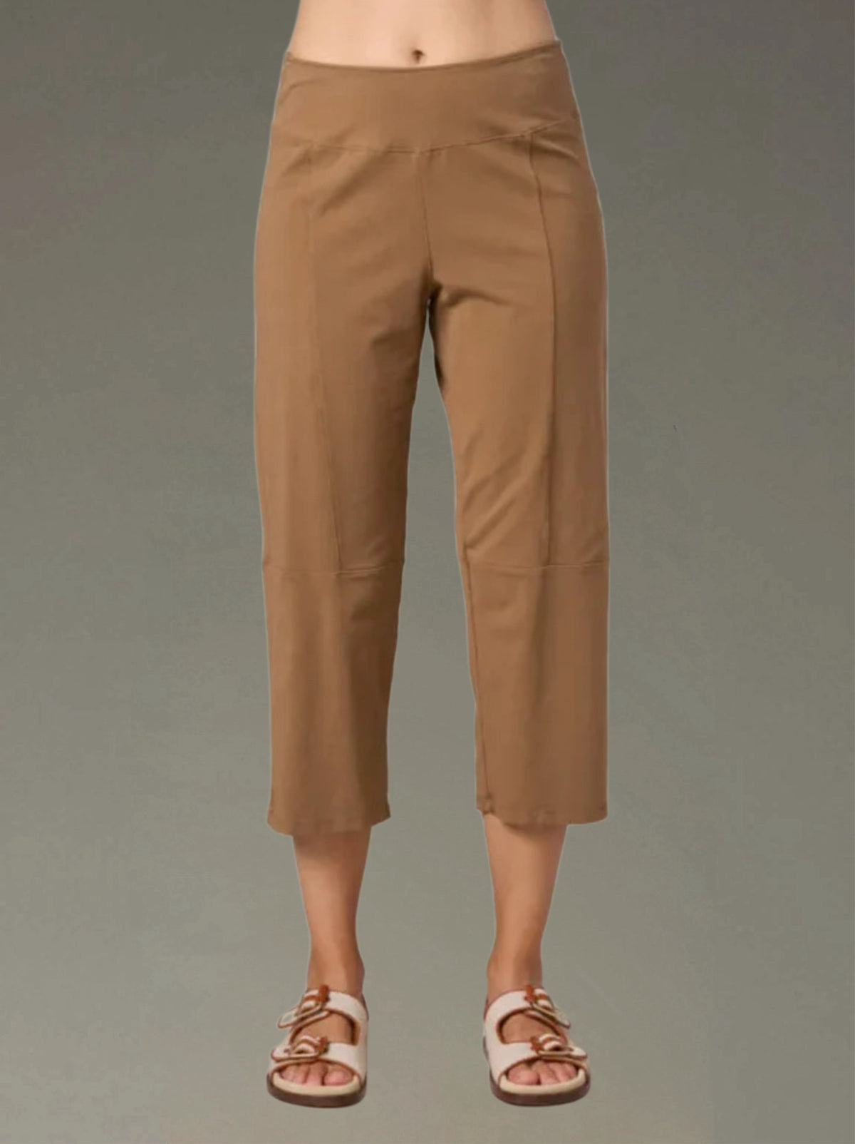 CUT LOOSE Solid Cotton Lycra Walking Capri Pant - 2402215