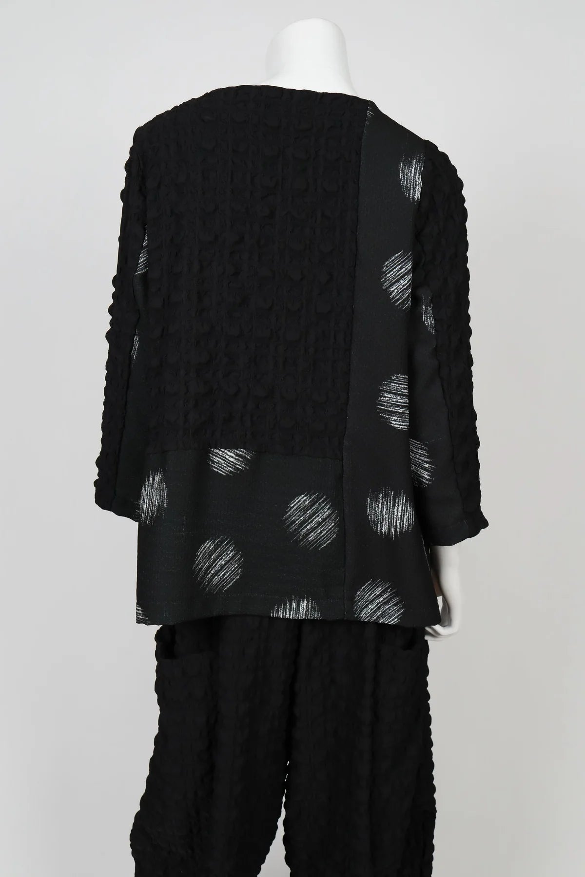 IC COLLECTION Top- 4831T- BLACK