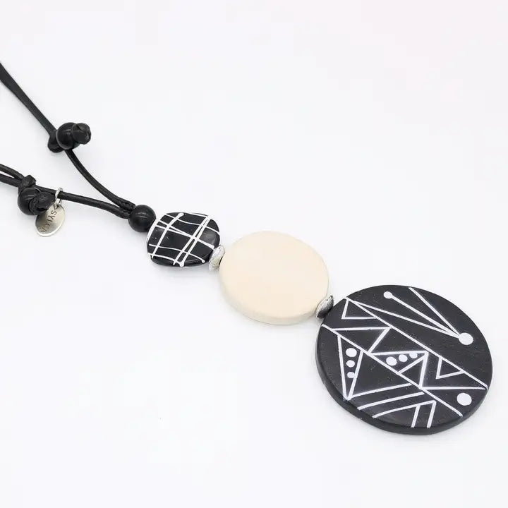 SYLCA Ebony and Ivory Noir Pendant - LS26N16 - BLACK