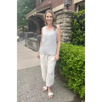 Fridaze AAPT25 - Crop Linen Pant with Twisted Pleats