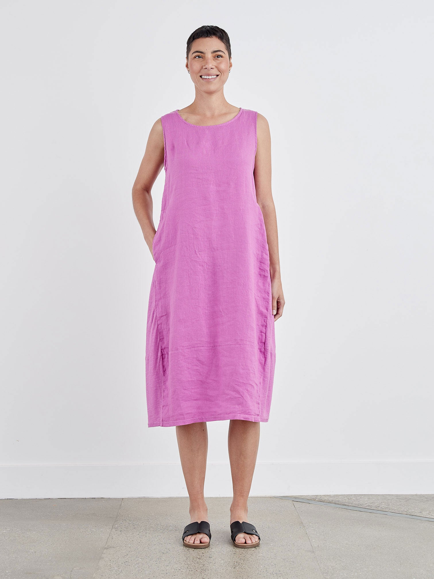 CUT LOOSE - Linen Combo Tank Bumble Dress - 5700309