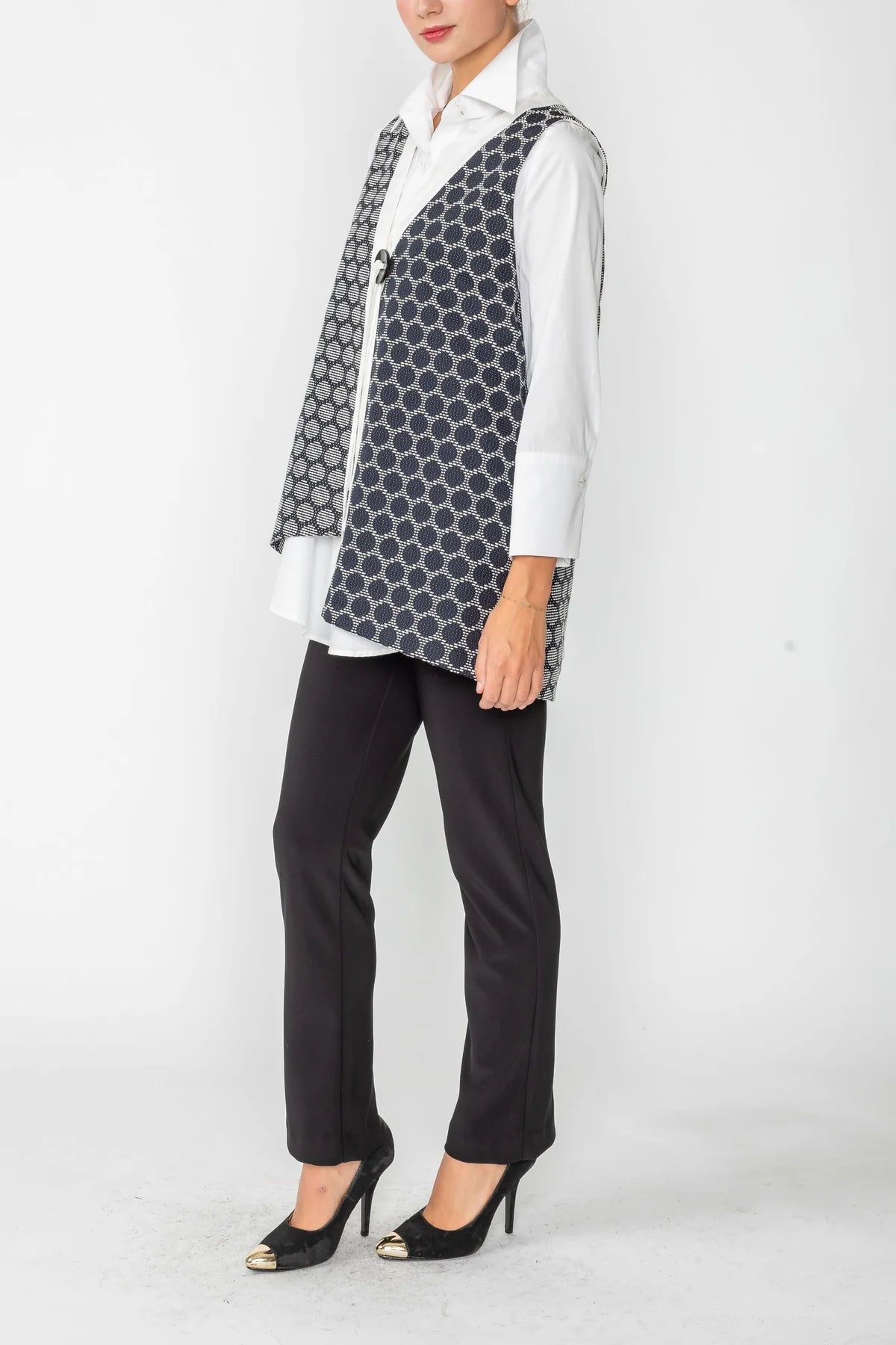 IC COLLECTION Vest- 6063V- BLACK & WHITE