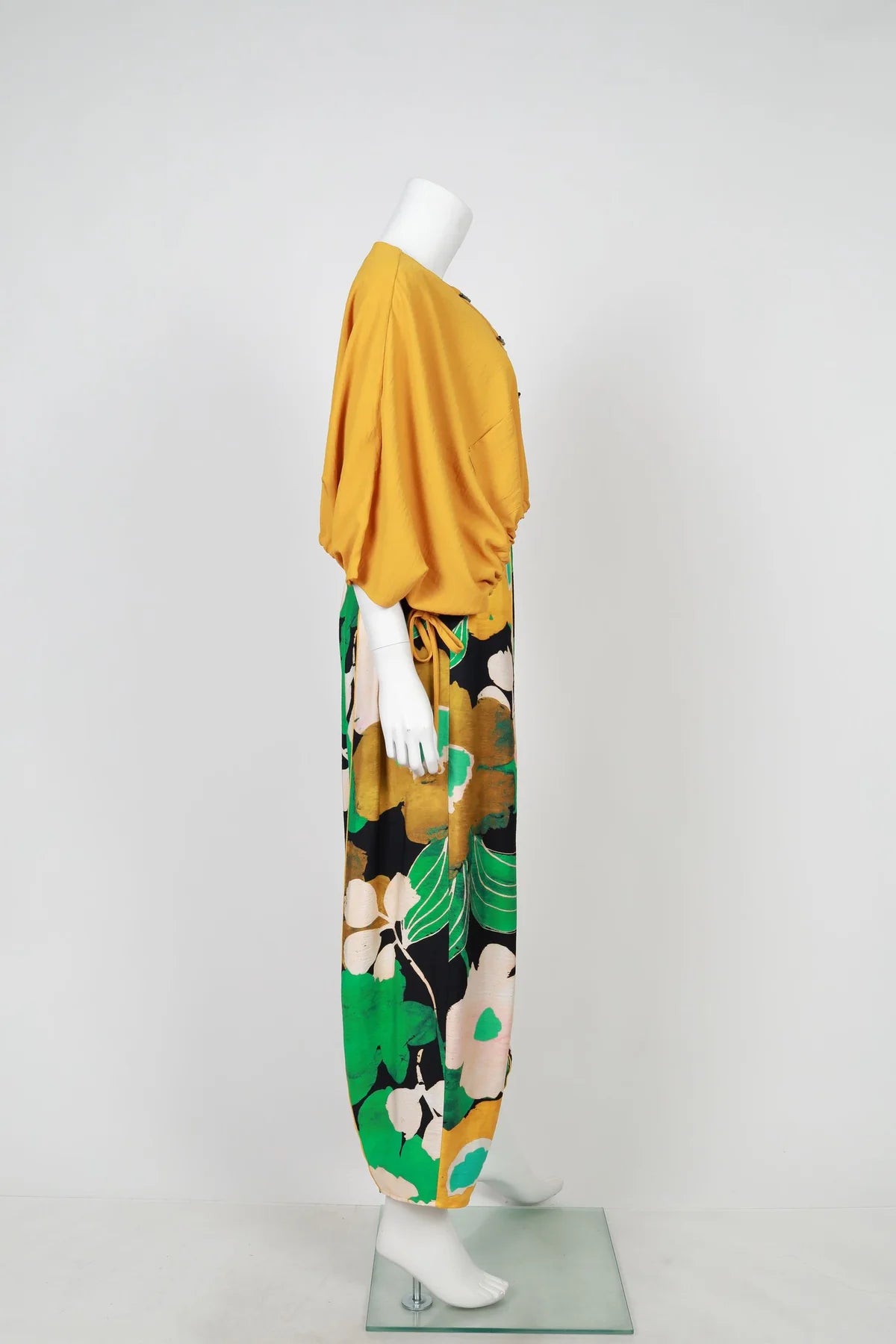 IC COLLECTION Top- 6100T- GOLD