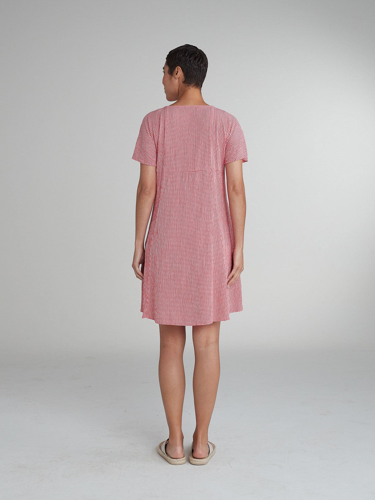 CUT LOOSE - Crinkle Check Swing Dress - 6120109