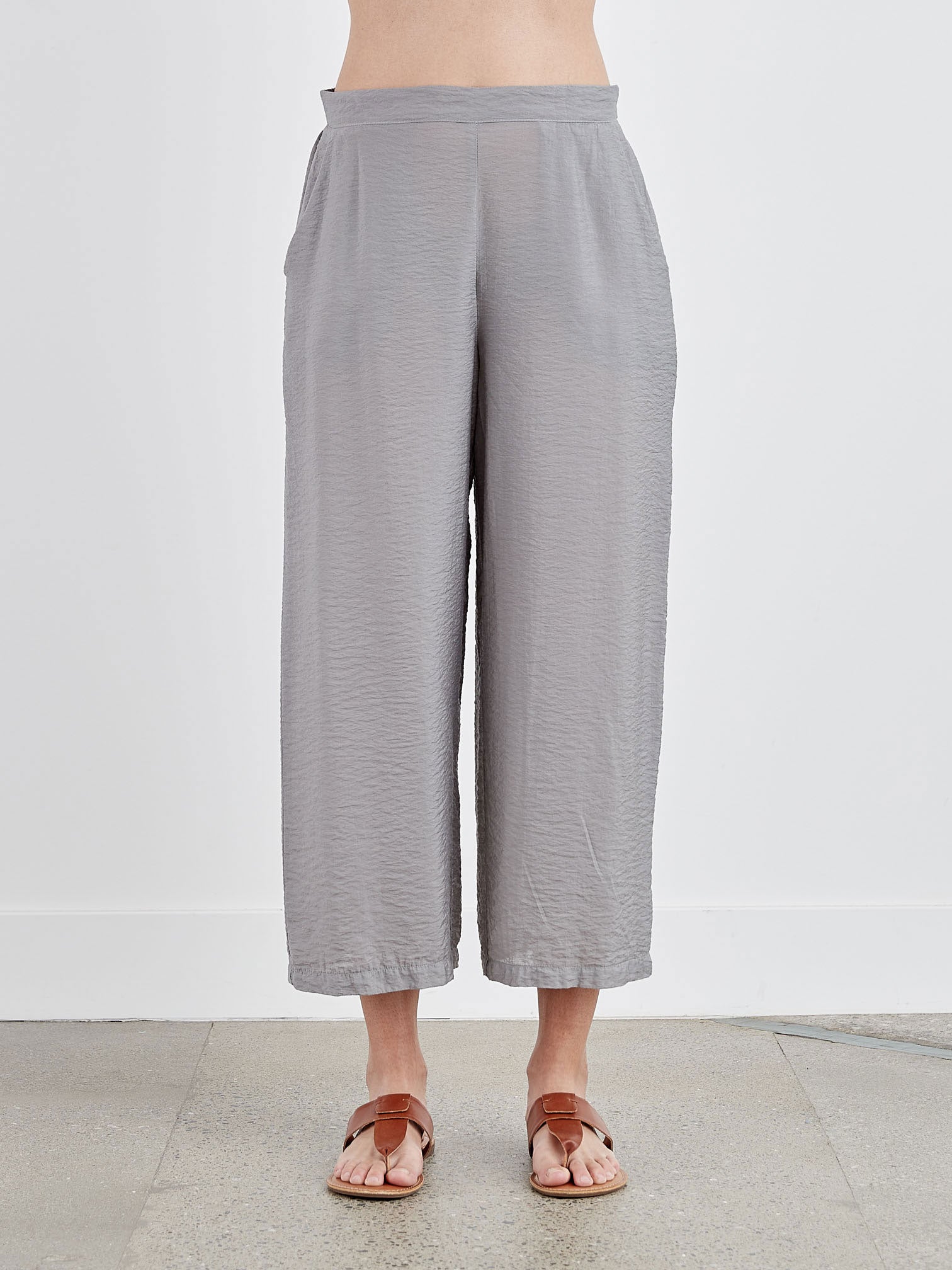 CUT LOOSE - Rayon Parachute Cropped Wide Leg - 6212538