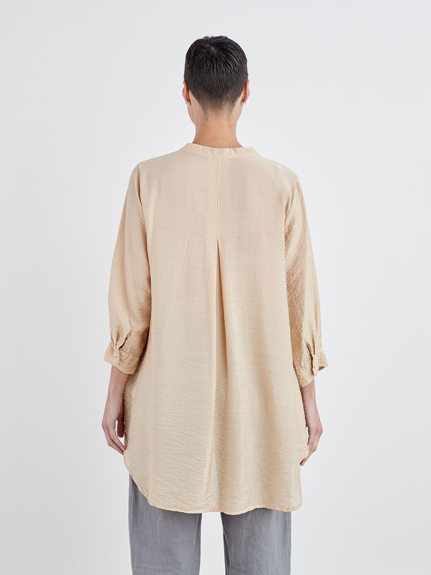 CUT LOOSE - Rayon Parachute Henley Tunic - 6216403