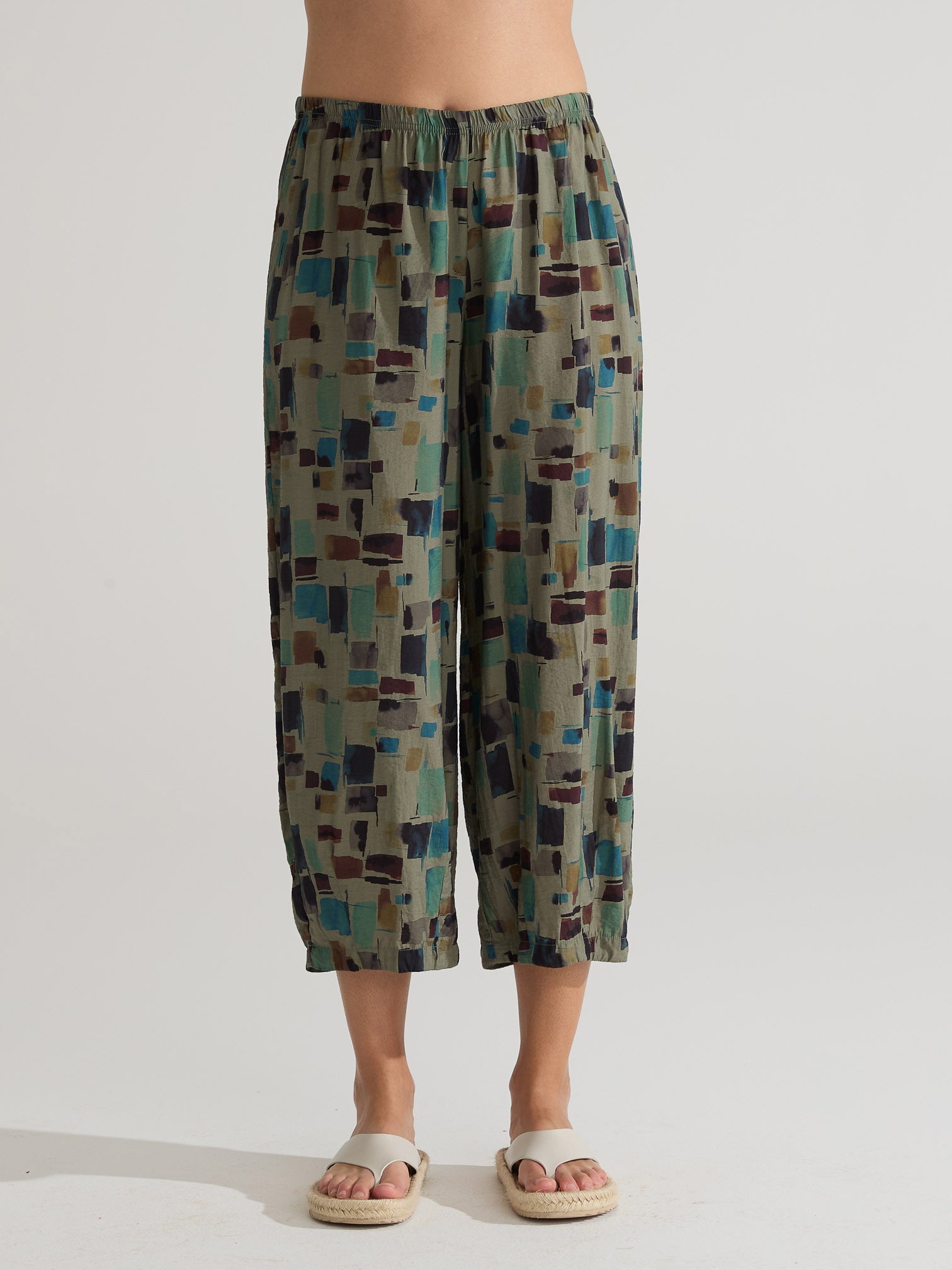CUT LOOSE - Sea Glass Cropped Pant w/ Darts - 6232088